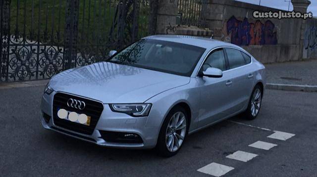 Audi A5 Sportbak Agosto/12 - à venda - Ligeiros