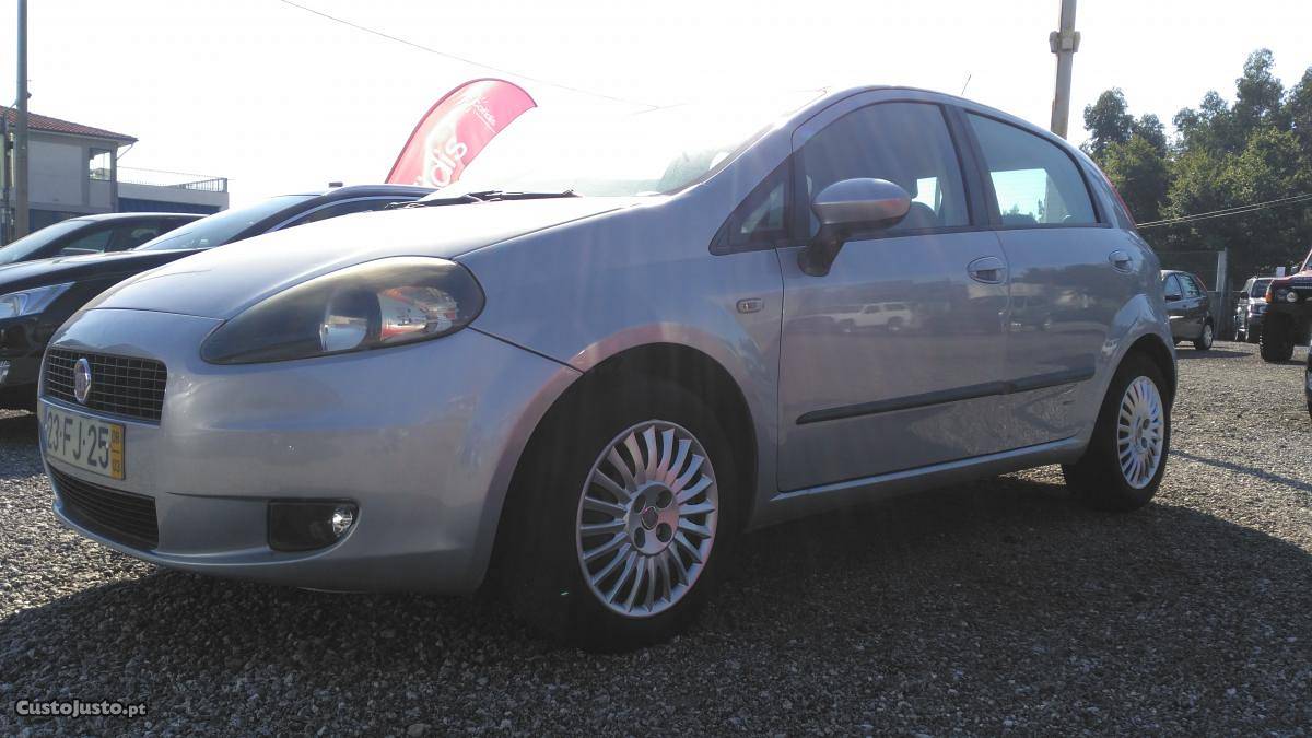 Fiat Grande Punto 1.2 Março/08 - à venda - Ligeiros