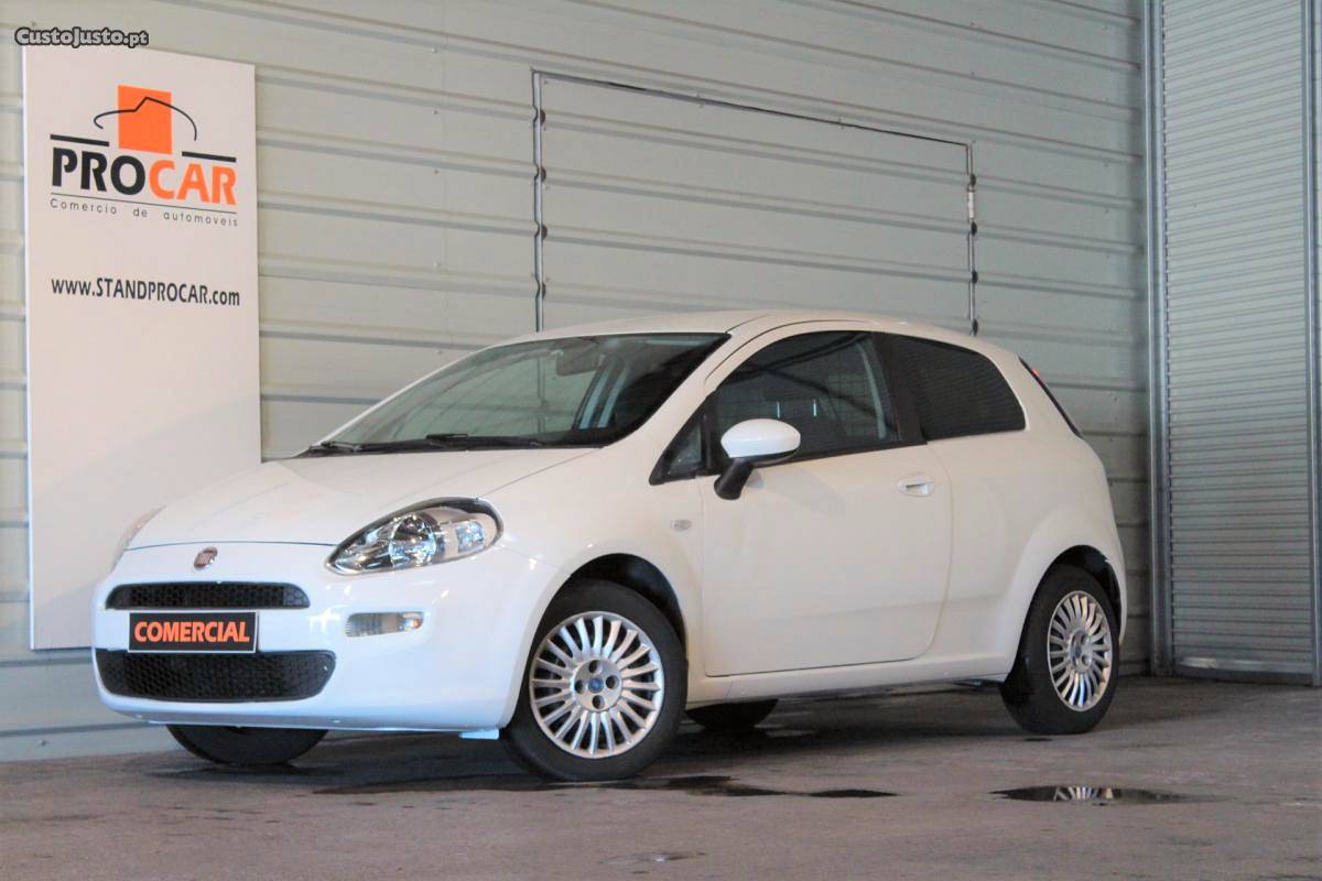 Fiat Punto Van 1.3 M-Jet Janeiro/14 - à venda - Comerciais