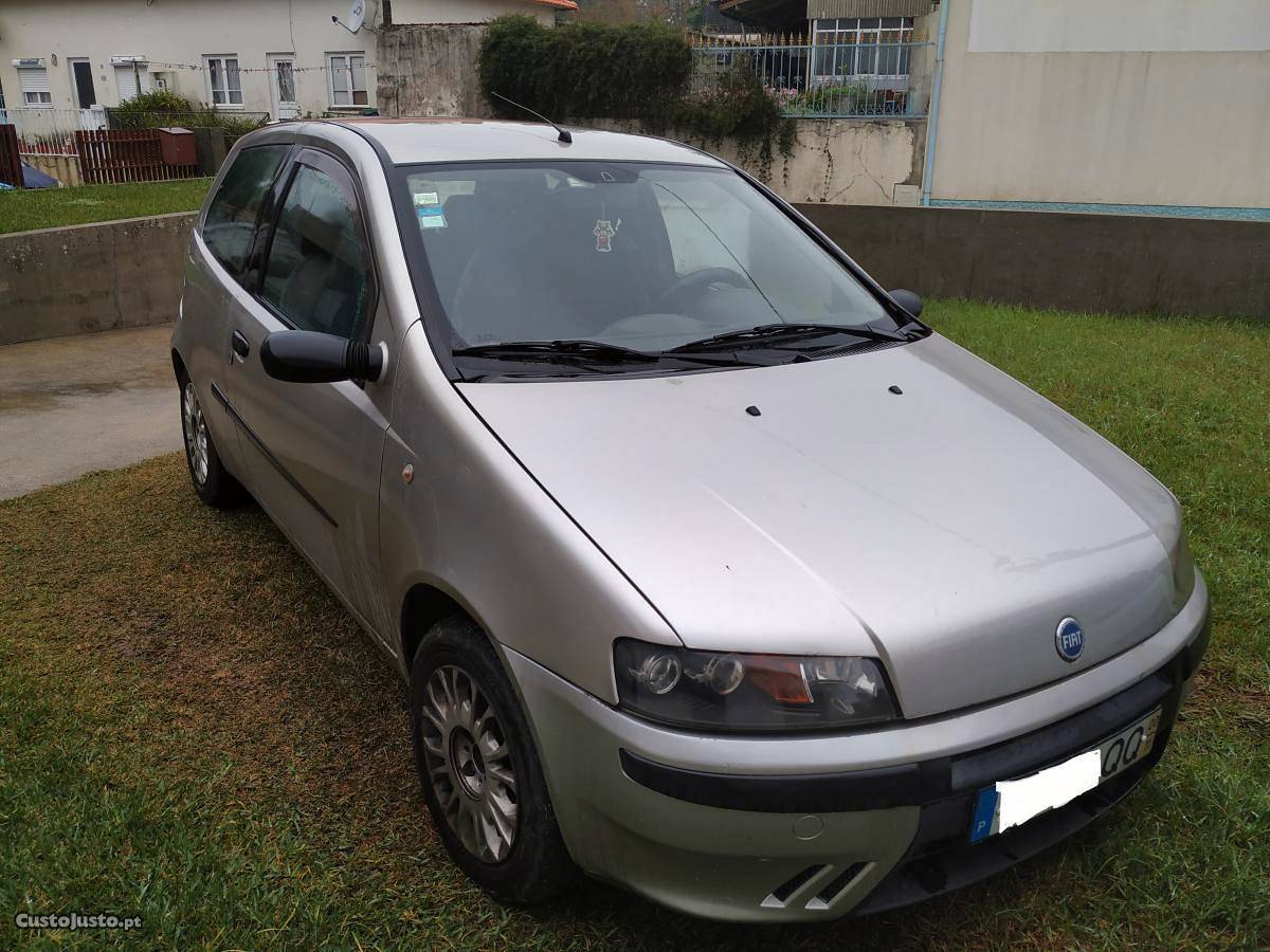 Fiat Punto v 80cv 3p Novembro/00 - à venda - Ligeiros