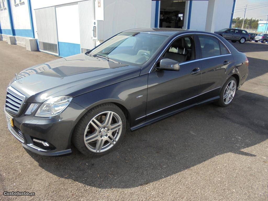 Mercedes-Benz E 250 CDI BlueEffi. 204cv Abril/10 - à venda