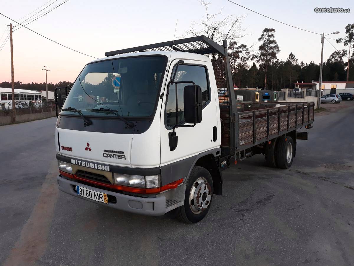 Mitsubishi Canter mil kms Fevereiro/99 - à venda -