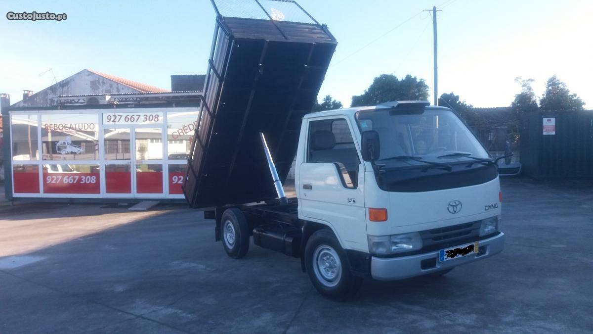 Toyota Dyna  CM3 Março/98 - à venda - Comerciais /