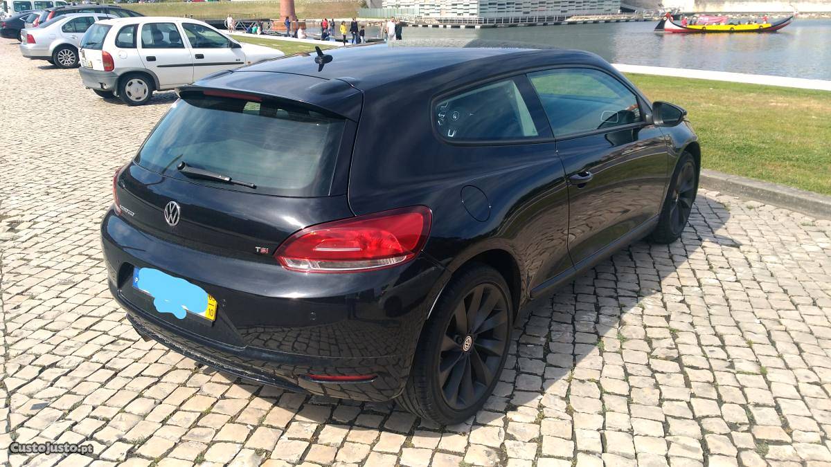 VW Scirocco 1.4TSI 160cvs Outubro/09 - à venda -