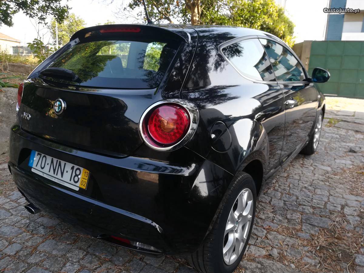 Alfa Romeo Mito 1.3 JTD Mjet Fevereiro/13 - à venda -