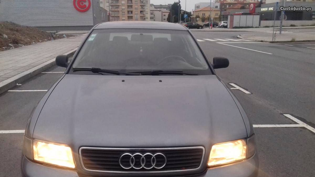 Audi A4 1.9 TDI 90cv IMPEC Agosto/96 - à venda - Ligeiros