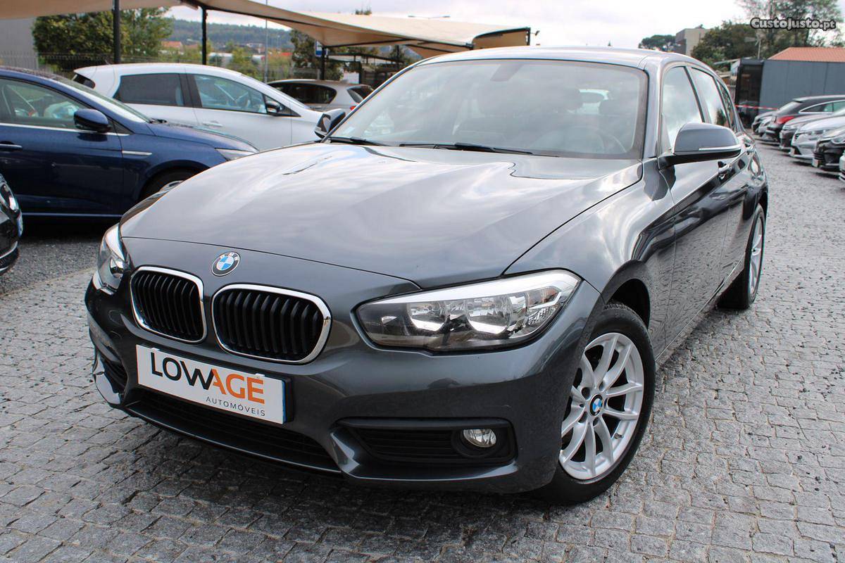 BMW 116 D Efficient Dynamics Março/17 - à venda - Ligeiros