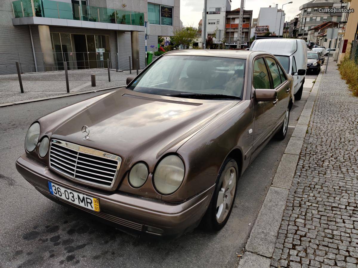 Mercedes-Benz E 220 cdi Janeiro/99 - à venda - Ligeiros