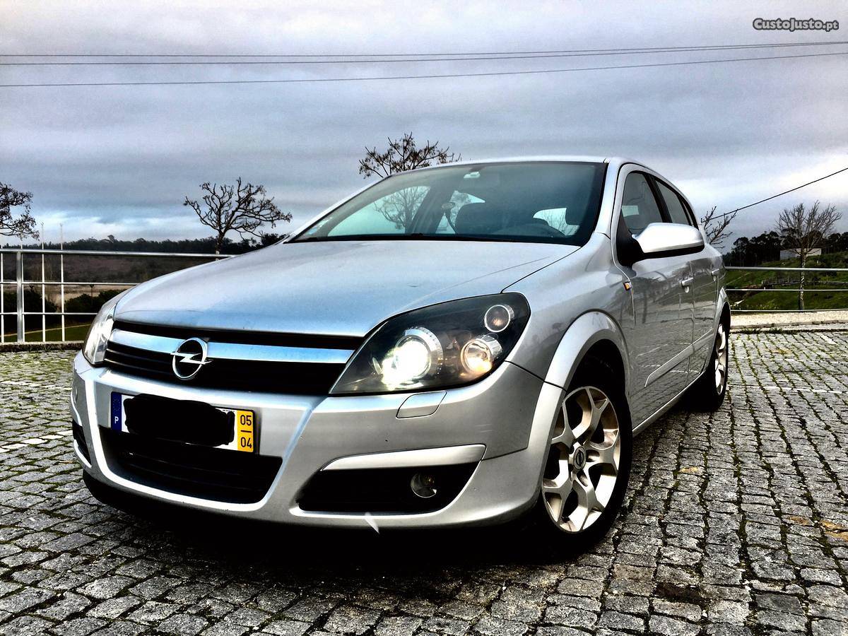 Opel Astra H 1.7 CDTi 100cv Cosmo M6 Abril/05 - à venda -