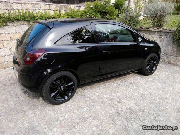 Opel Corsa black edition Maio/11 - à venda - Ligeiros