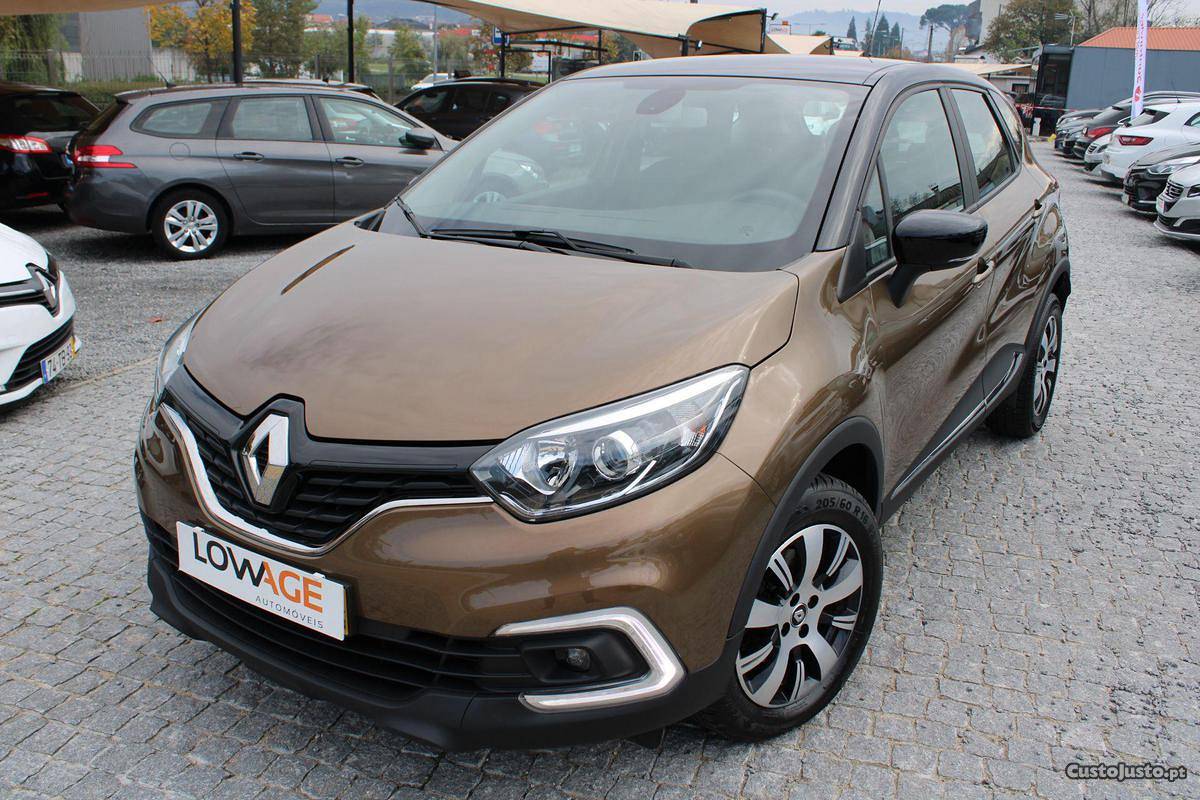 Renault Captur 1.5 DCI Energy busin Agosto/17 - à venda -