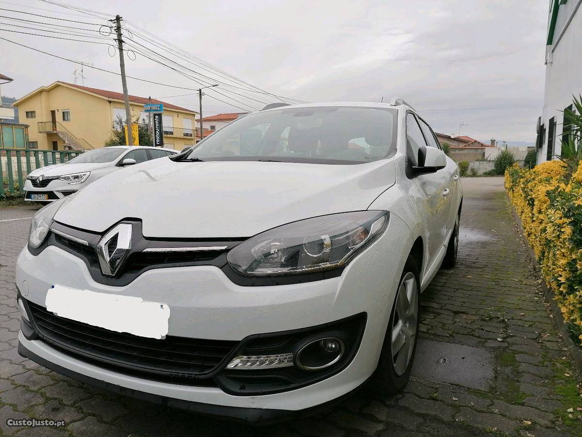 Renault Mégane 1.5 CDI 110cv GPS Maio/14 - à venda -