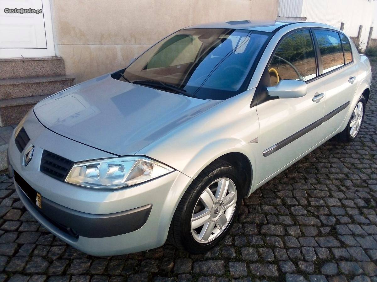 Renault Mégane 1.5DCI - Nacional Setembro/04 - à venda -