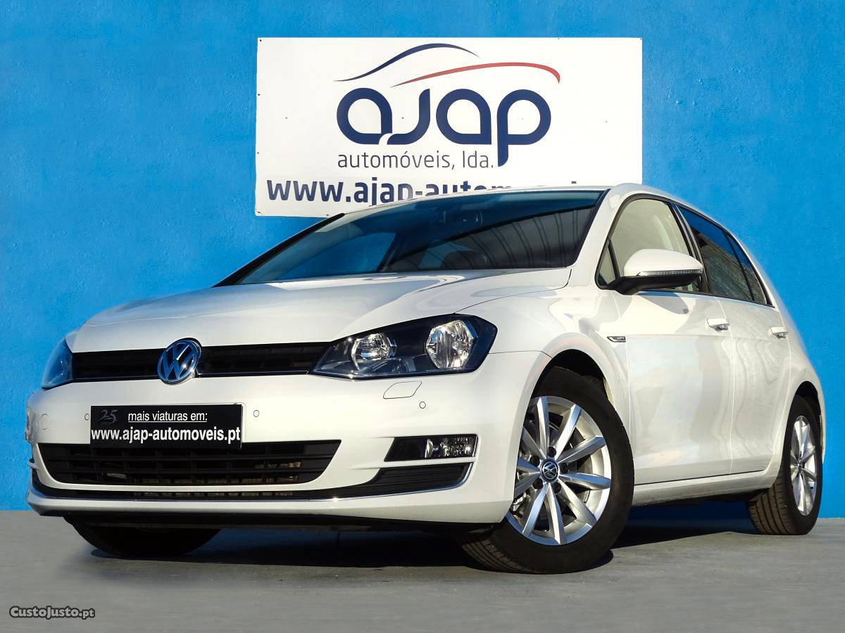 VW Golf 1.6 TDi Lounge 110cv Dezembro/15 - à venda -