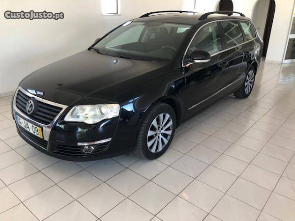 VW Passat Variant 1.6 TDI Março/10 - à venda - Ligeiros