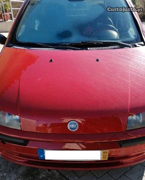 Fiat Punto cv Outubro/99 - à venda - Ligeiros