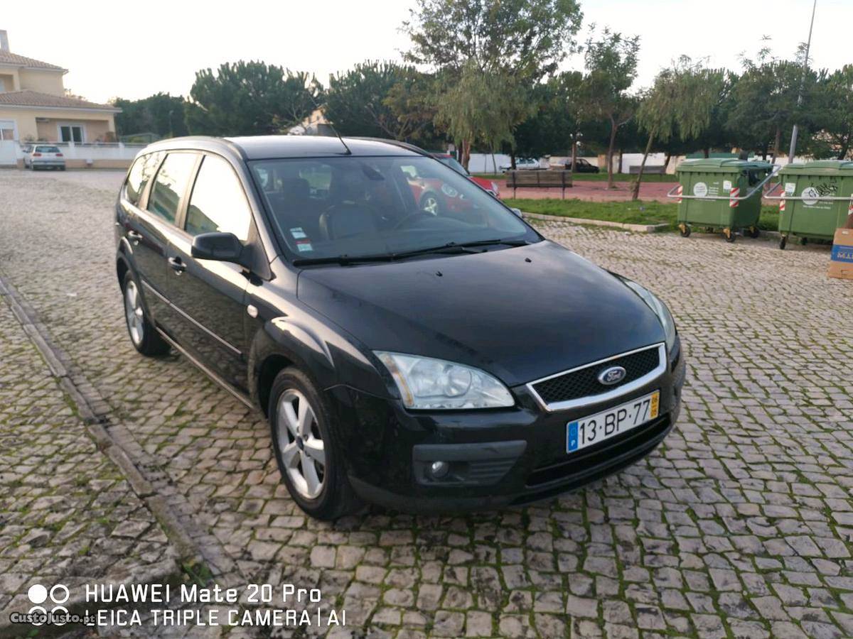 Ford Focus titanium Maio/06 - à venda - Ligeiros