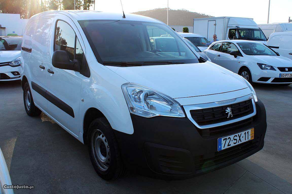 Peugeot Partner 1.6 HDI 3 LUG 100 CV Maio/17 - à venda -