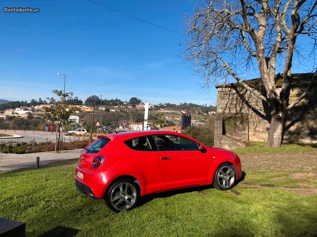 Alfa Romeo Mito 1.6 jtdm Outubro/08 - à venda - Ligeiros