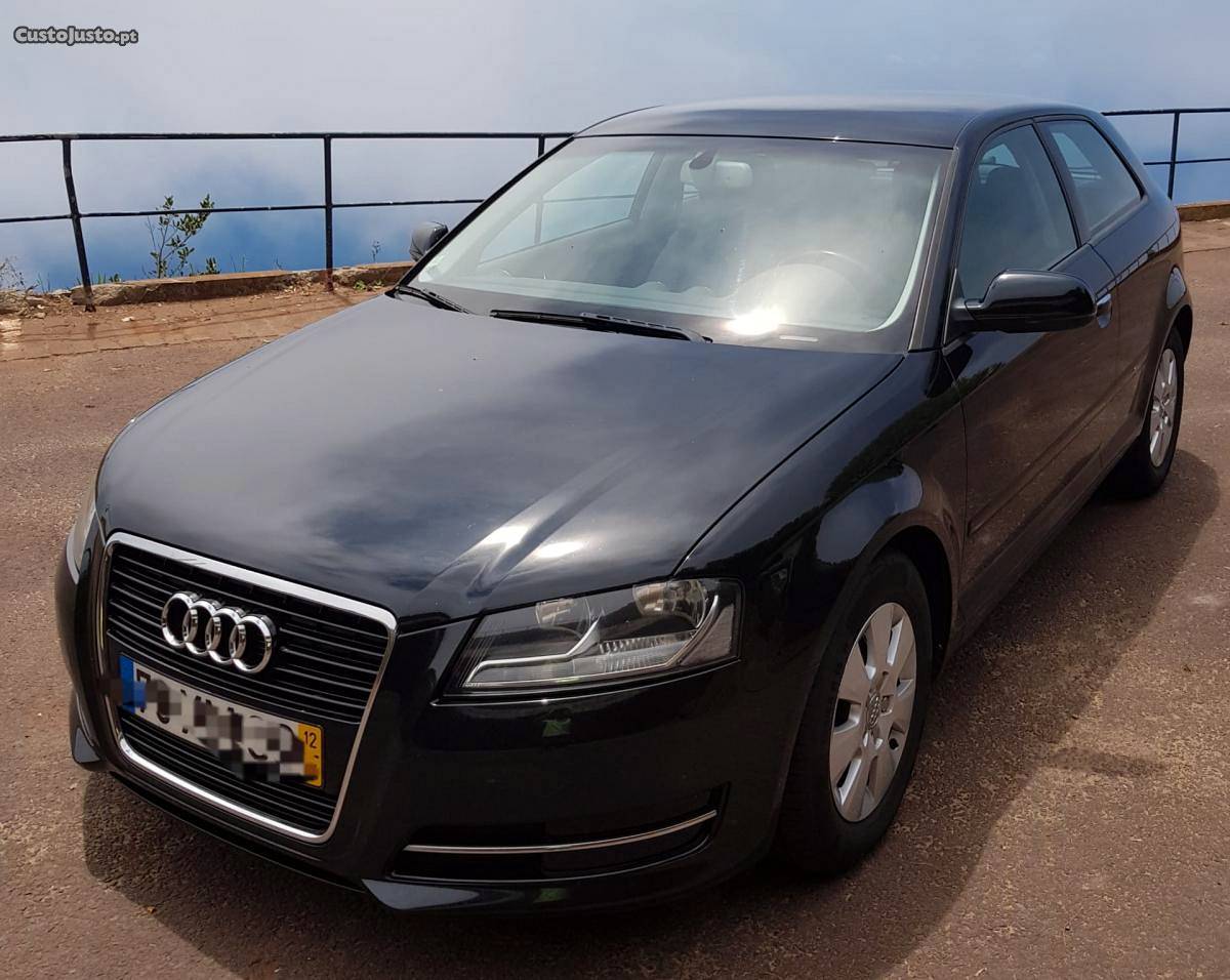 Audi A3 P8 Abril/12 - à venda - Ligeiros Passageiros,