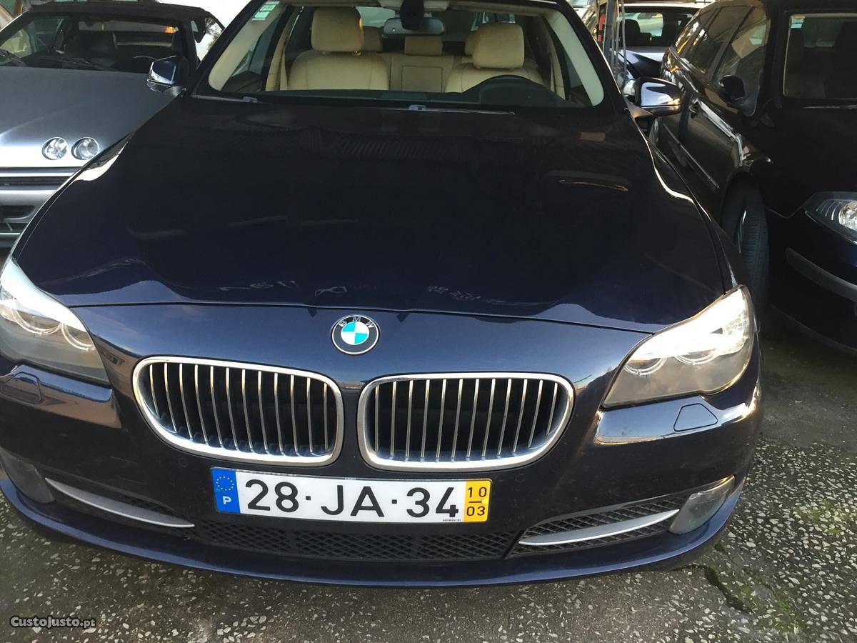 BMW 525 D - cm3 Março/10 - à venda - Ligeiros