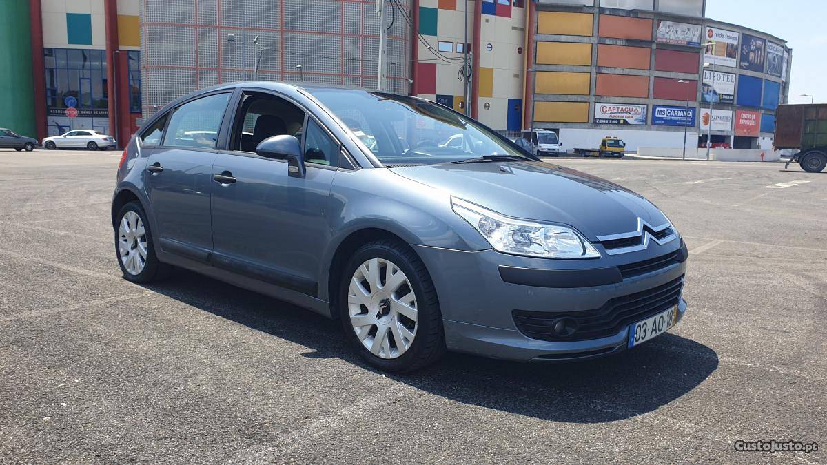 Citroën C4 1.6HDi Nacio Setembro/05 - à venda - Ligeiros