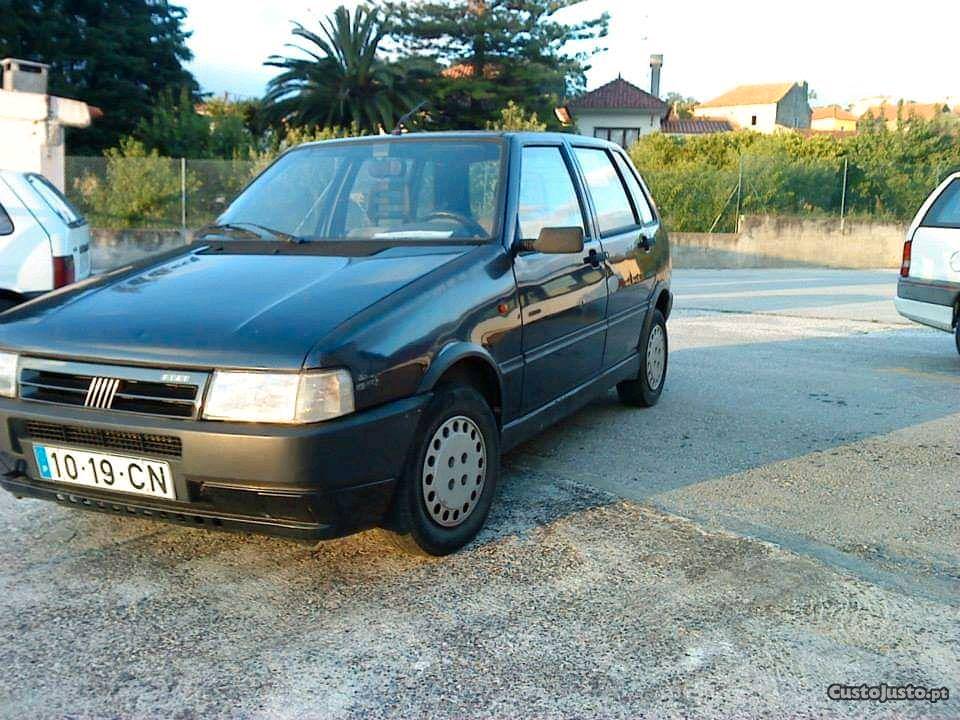 Fiat Uno  td (5 lugares) Agosto/93 - à venda - Ligeiros
