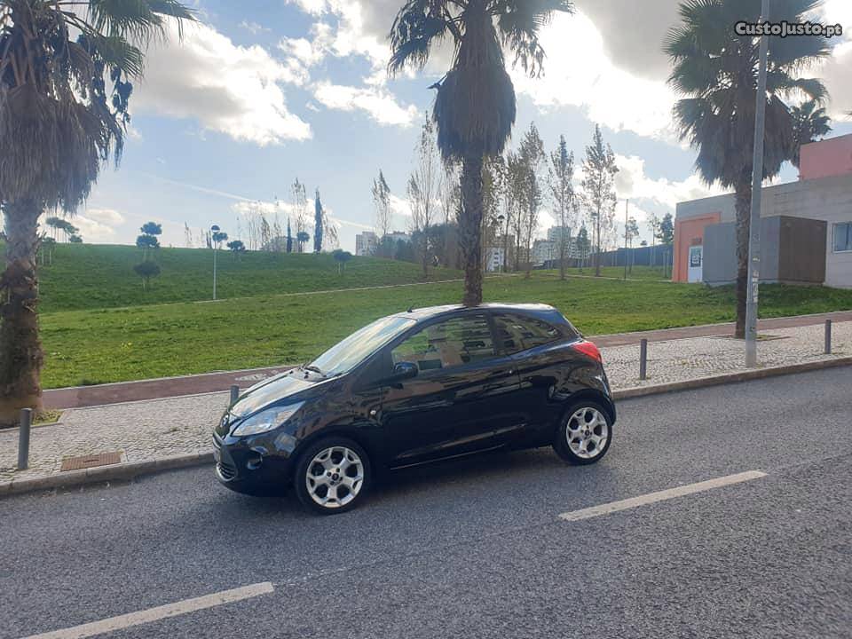 Ford KA City 92 mil km Fevereiro/10 - à venda - Ligeiros