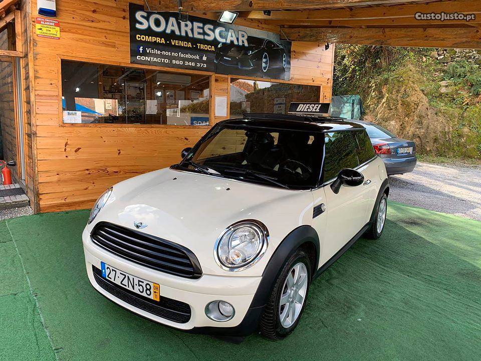 MINI Cooper cv 146EUR/mes Novembro/08 - à venda -