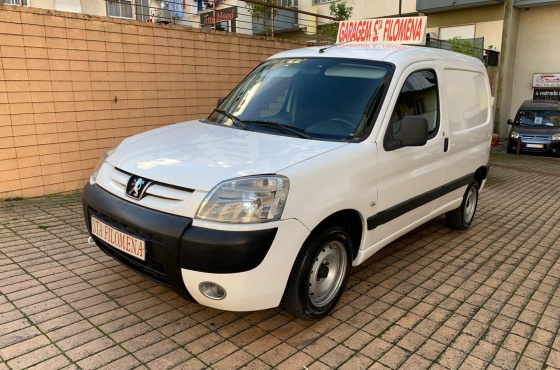 Peugeot Partner 1.6 HDI - Garagem Sta. Filomena, Lda.