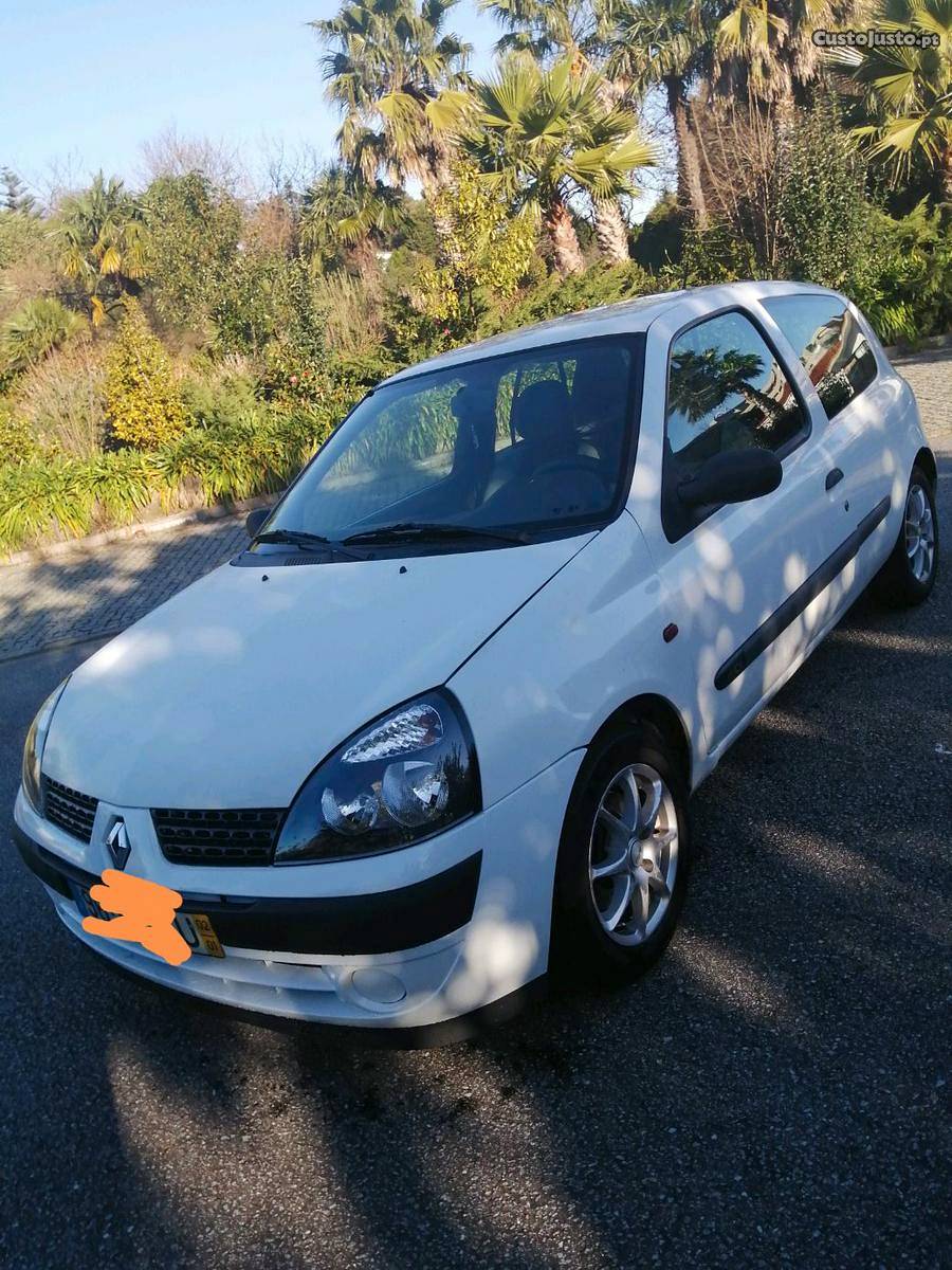 Renault Clio 1.5dci Janeiro/02 - à venda - Ligeiros