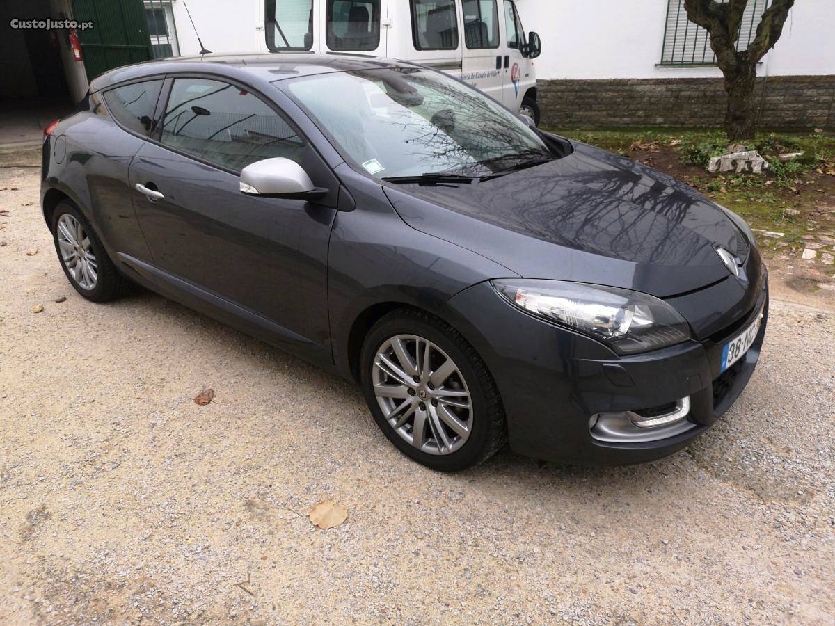 Renault Mégane Coupe GTLine  Julho/12 - à venda -