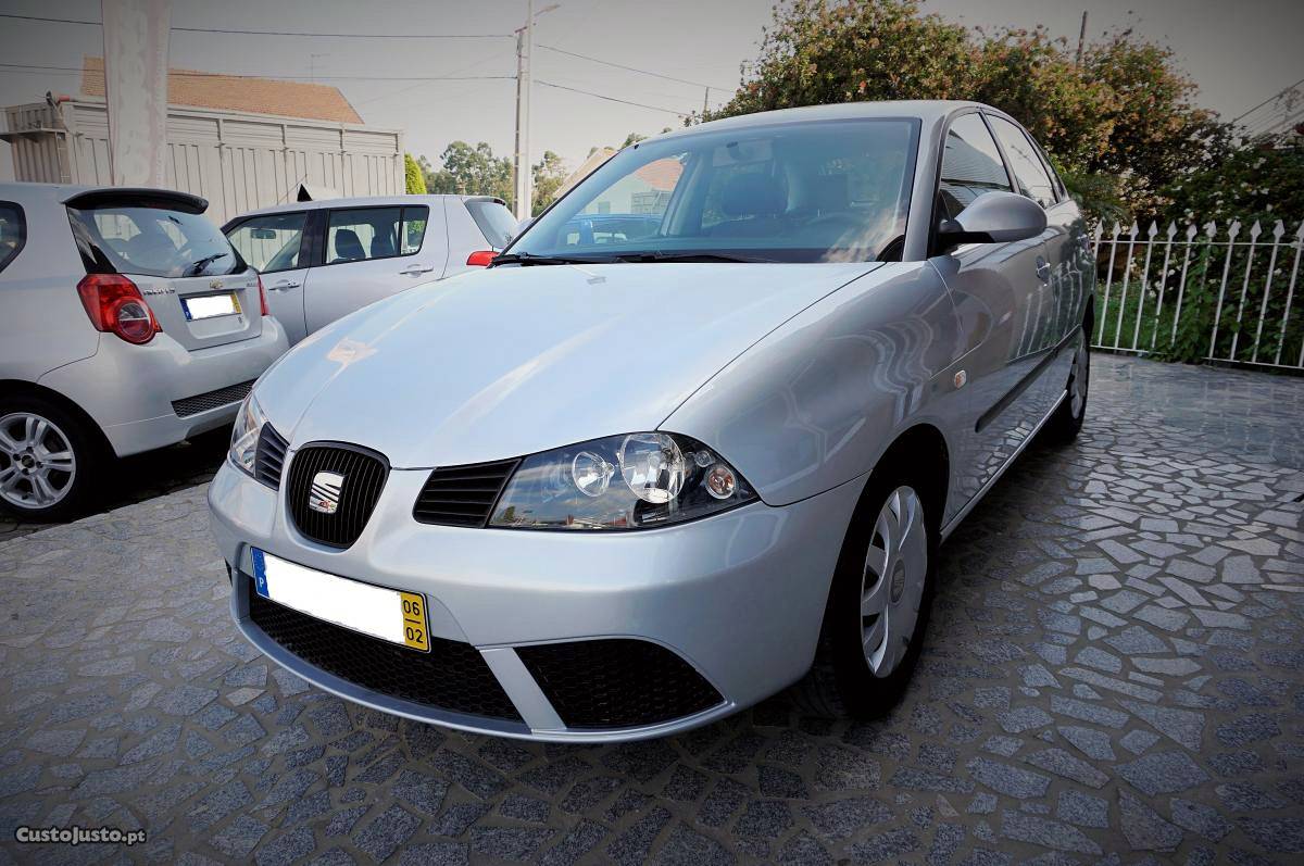 Seat Ibiza 1.2 STYLANCE Fevereiro/06 - à venda - Ligeiros