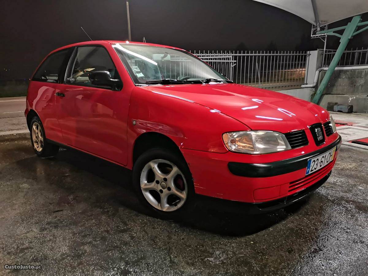 Seat Ibiza 1.4mpi Outubro/99 - à venda - Ligeiros