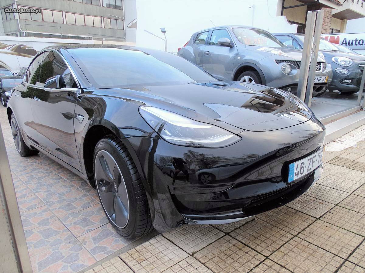 Tesla MODEL 3 STANDARD Setembro/19 - à venda - Ligeiros