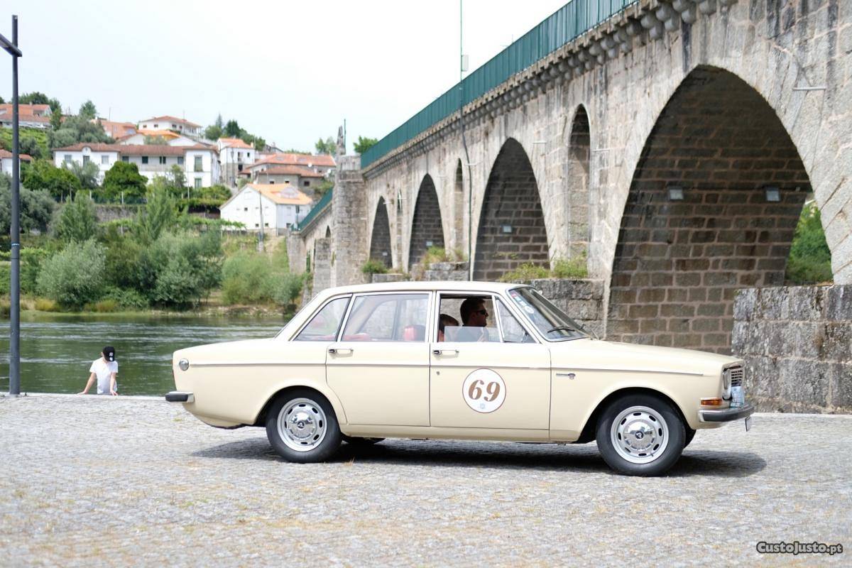 Volvo 144 s Maio/80 - à venda - Ligeiros Passageiros, Porto