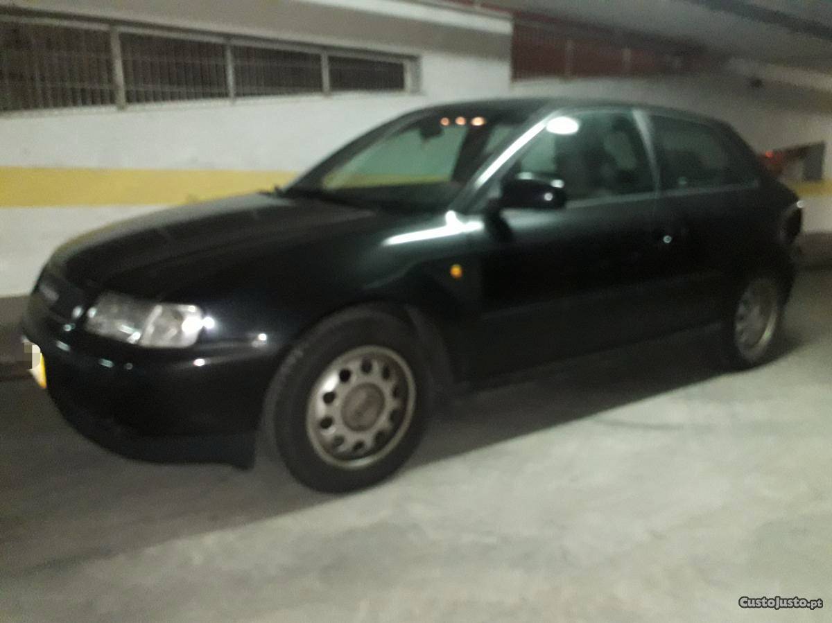 Audi A3 1.6i GPL Março/00 - à venda - Ligeiros