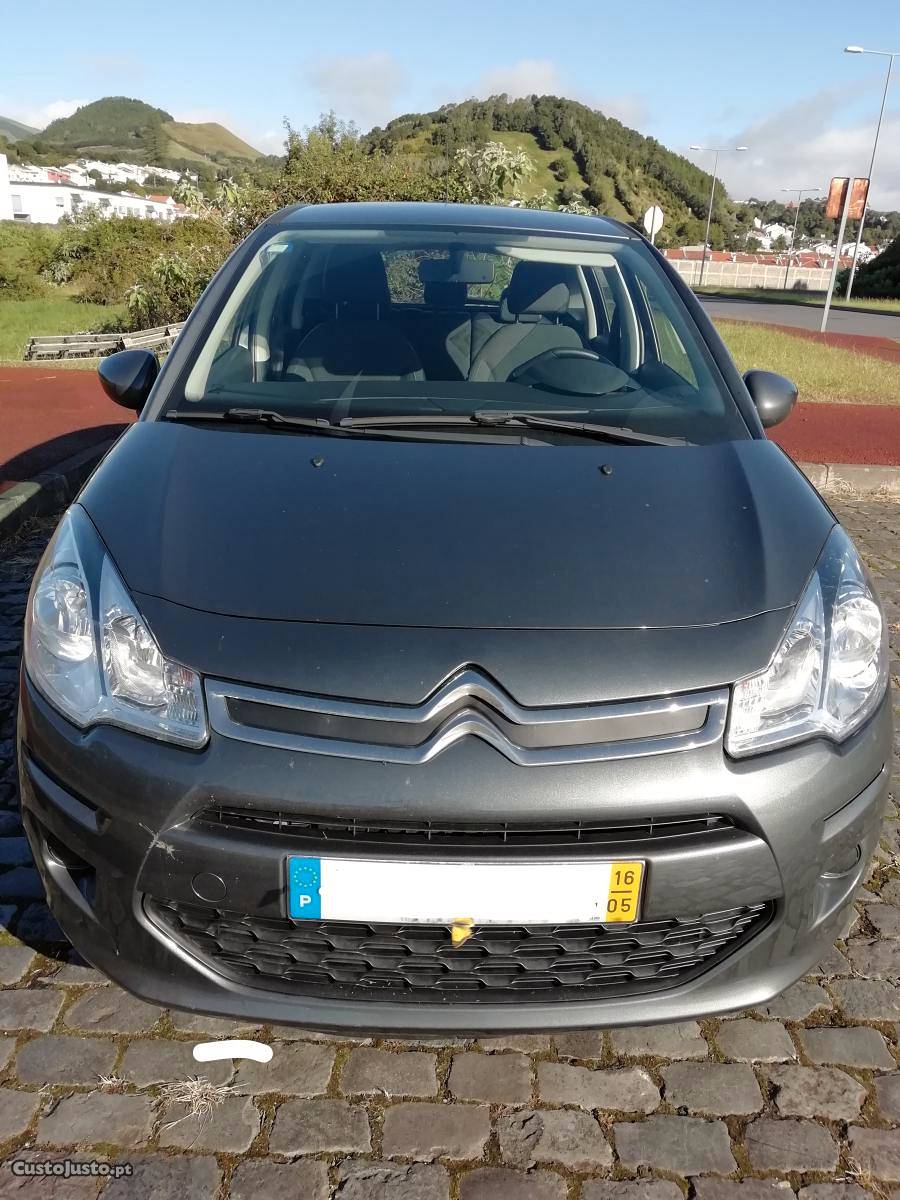 Citroën C3 1.2 S Junho/16 - à venda - Ligeiros