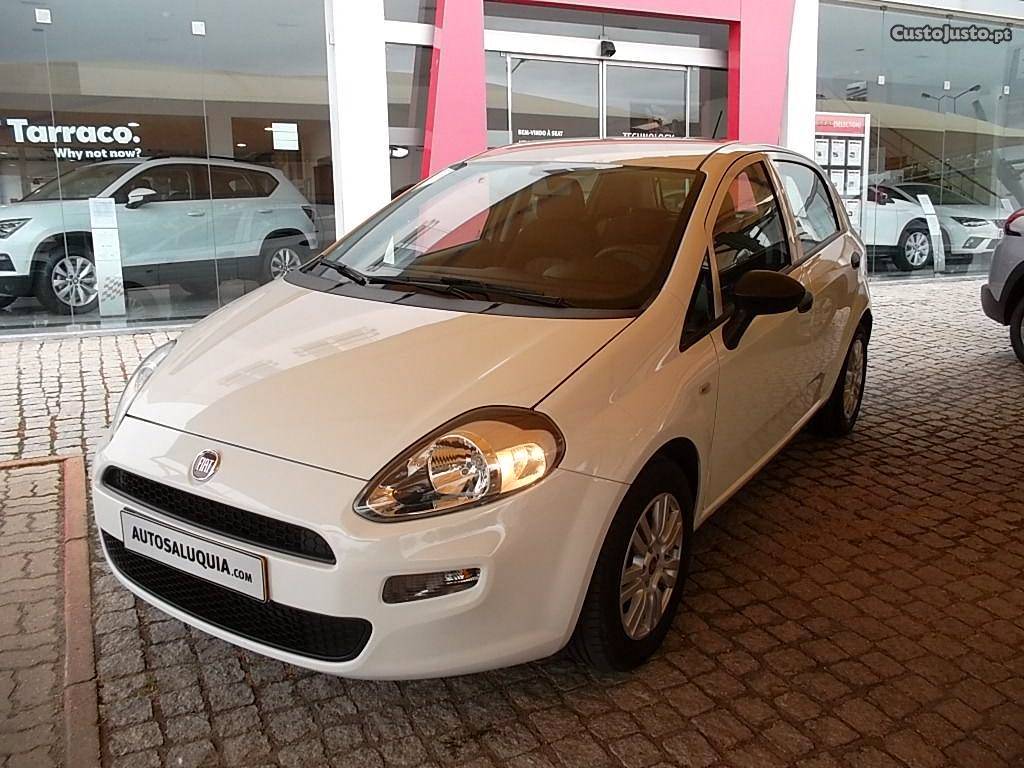 Fiat Punto 1.2 EASY Julho/18 - à venda - Ligeiros