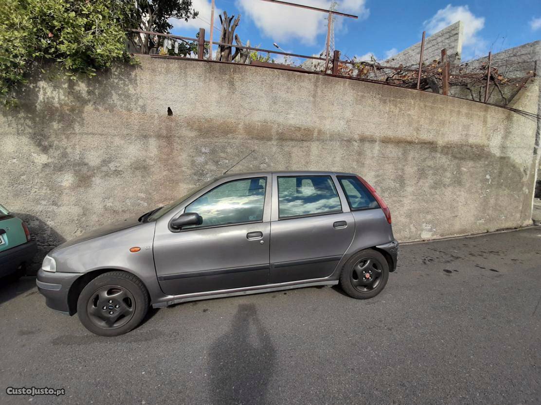 Fiat Punto 176 Novembro/98 - à venda - Ligeiros