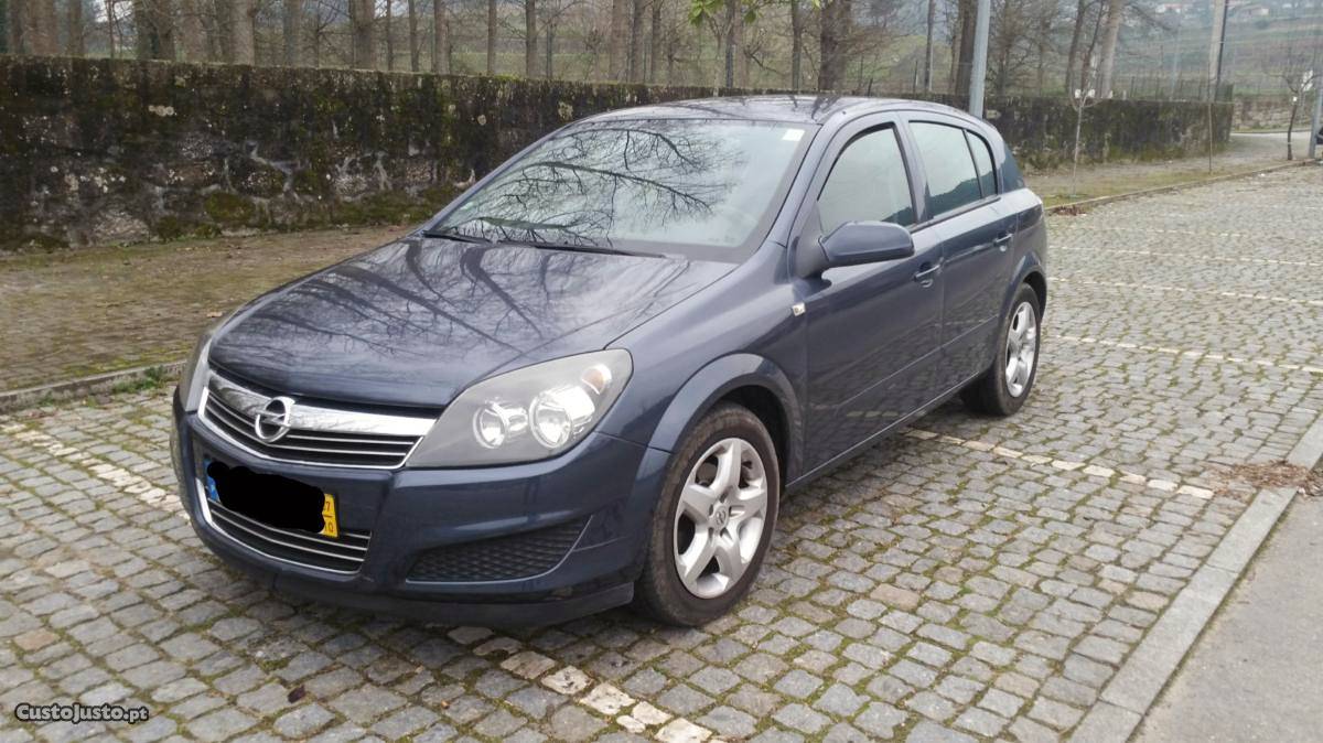 Opel Astra 1.3 cdti sport 6 v Outubro/07 - à venda -