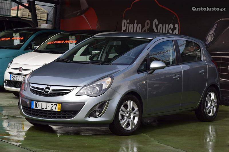 Opel Corsa 1.3 CDT Enjoy Fevereiro/11 - à venda - Ligeiros