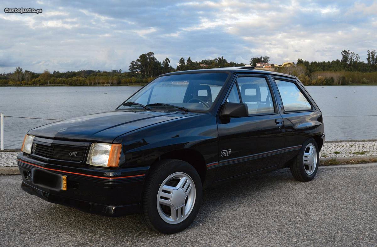 Opel Corsa A Março/88 - à venda - Ligeiros Passageiros,