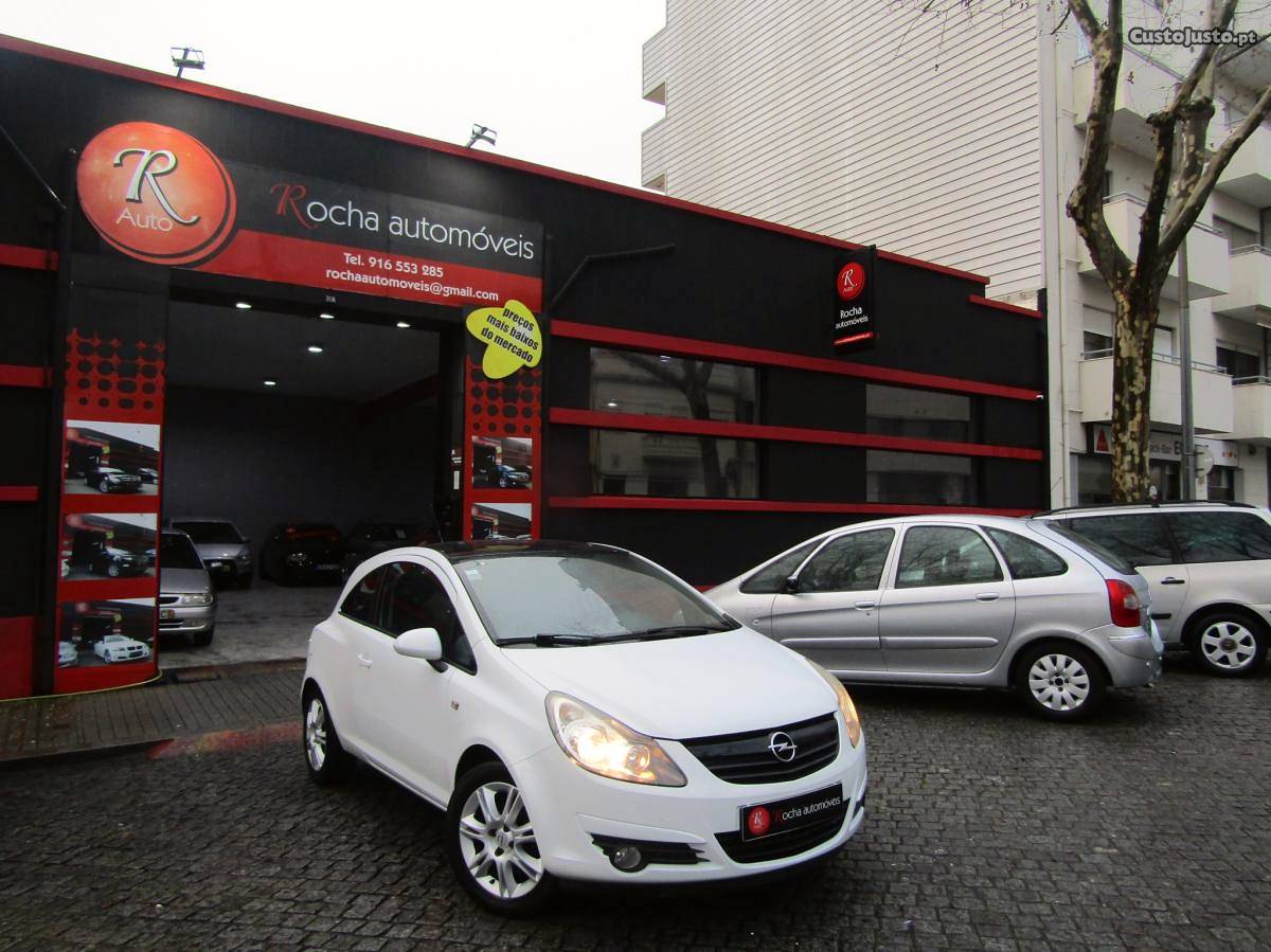 Opel Corsa D GTC Black Edition Fevereiro/10 - à venda -