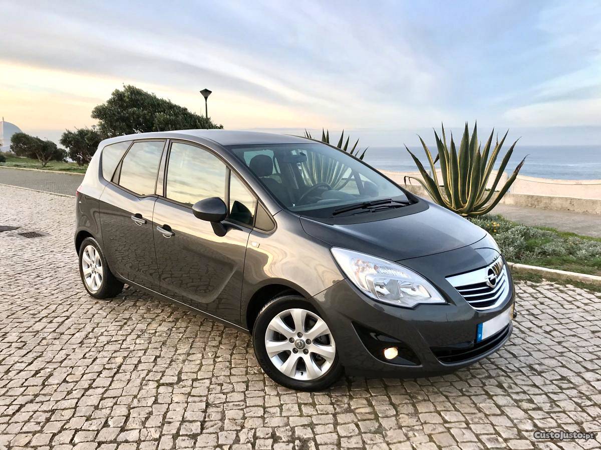 Opel Meriva Cdti Muito Estimada Março/11 - à venda -