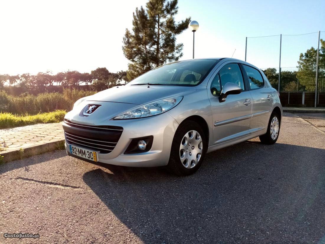 Peugeot 207 Special edition Novembro/11 - à venda -