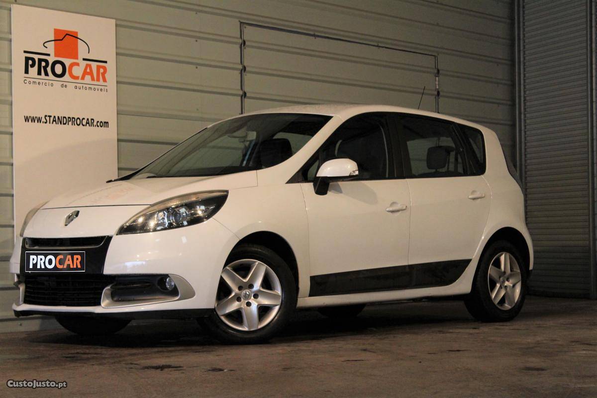 Renault Scénic 1.5 dCi Dynamique S Junho/12 - à venda -