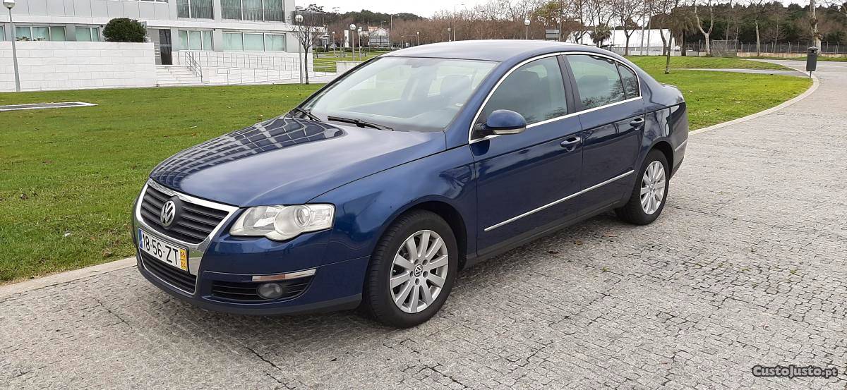 VW Passat 2.0 Tdi nacional Abril/05 - à venda - Ligeiros