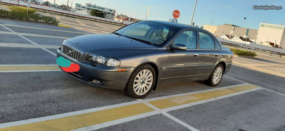 Volvo S D5 Disel Junho/04 - à venda - Ligeiros