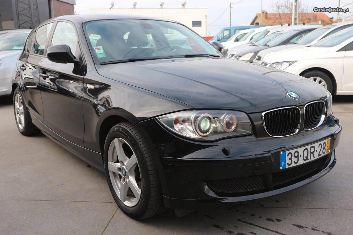 BMW D 116cv Março/11 - à venda - Ligeiros